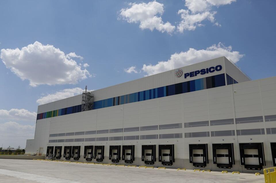 PepsiCo România inaugurează un depozit automatizat la fabrica din Popești-Leordeni și anunță finalizarea investiției de 100 milioane de dolari