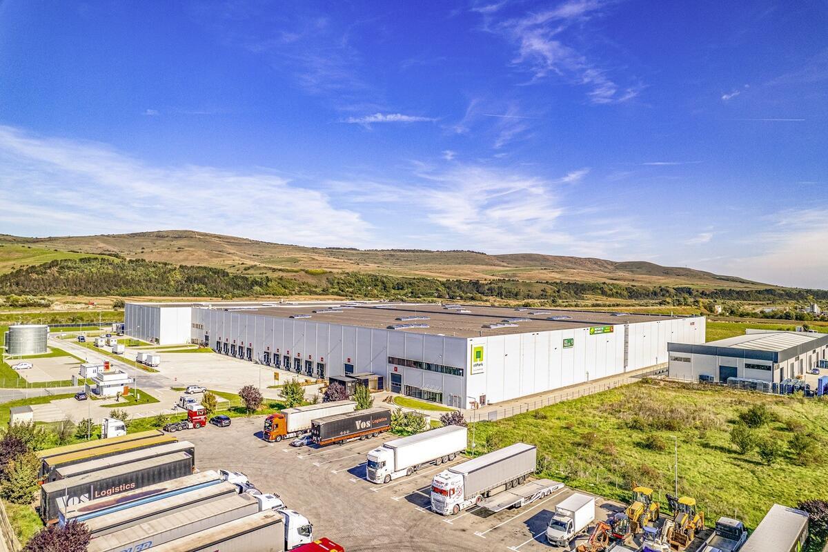 Furnizorul de info-logistică cargo-partner extinde parteneriatul cu CTP cu 7.800 mp, ajungând la un total de 28.000 mp în România