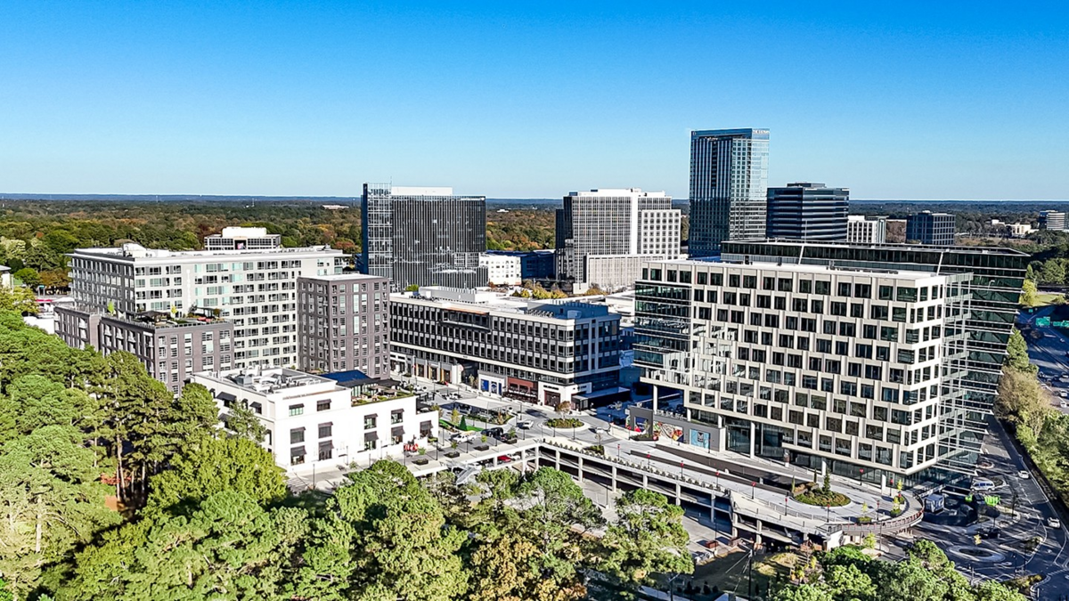 Europa Centrală și de Est (ECE) 2025: București și România – oportunități strategice în birouri și depozite pentru afaceri în creștere