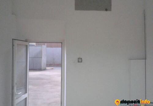 Depozite de închiriat în 3