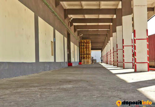 Depozite de închiriat în DEPOZITE LIBERE 2000 MP MULTIPLE FACILITATI INALTIME 12M