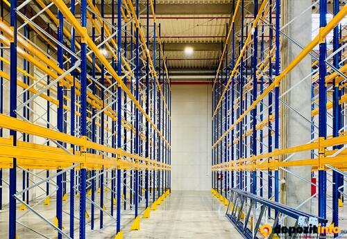 Depozite de închiriat în 1700 m2 depozitare disponibili acum